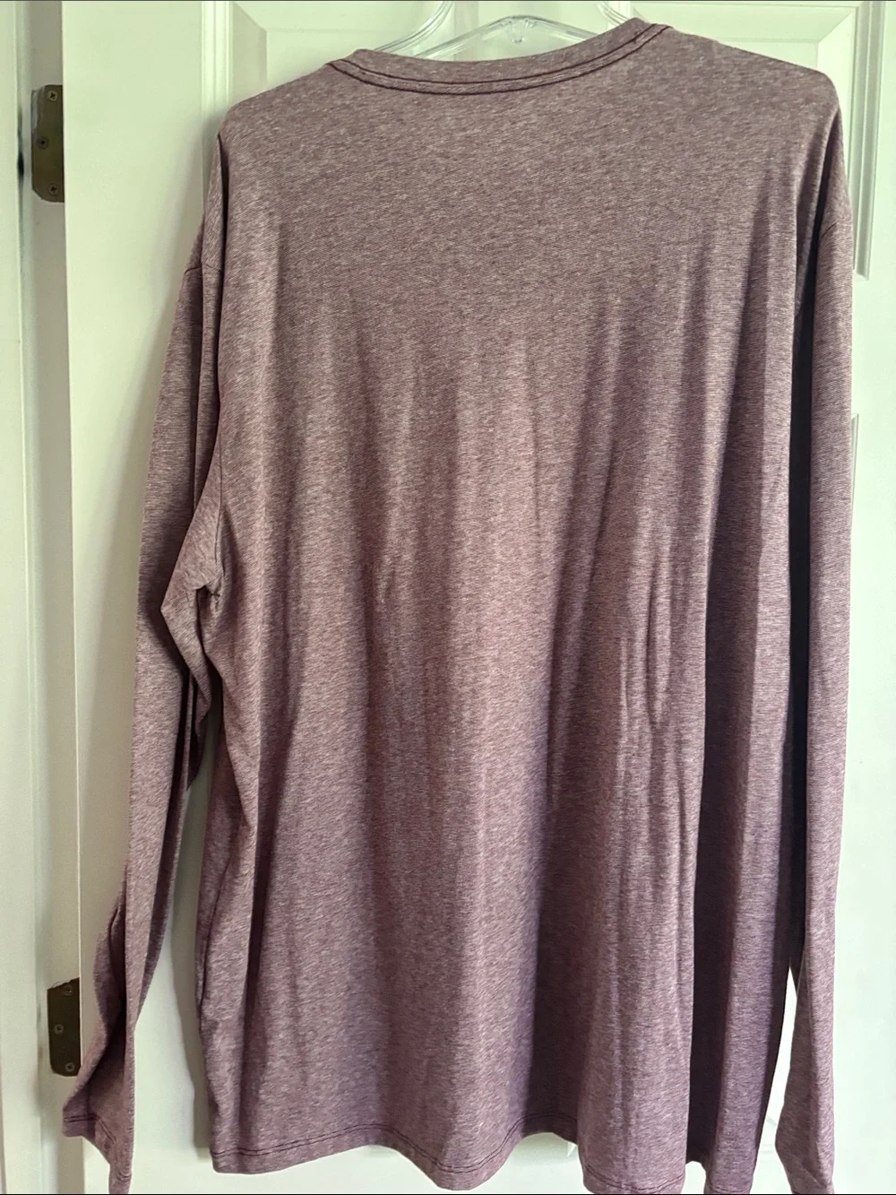 Vineyard Vines Men's Heather Plum Long-Sleeve Pocket Tee